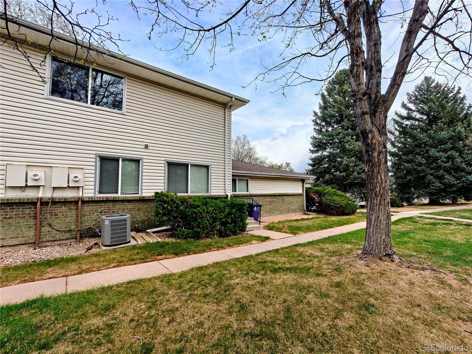 MLS Image #15 for 9195 e lehigh avenue,denver, Colorado