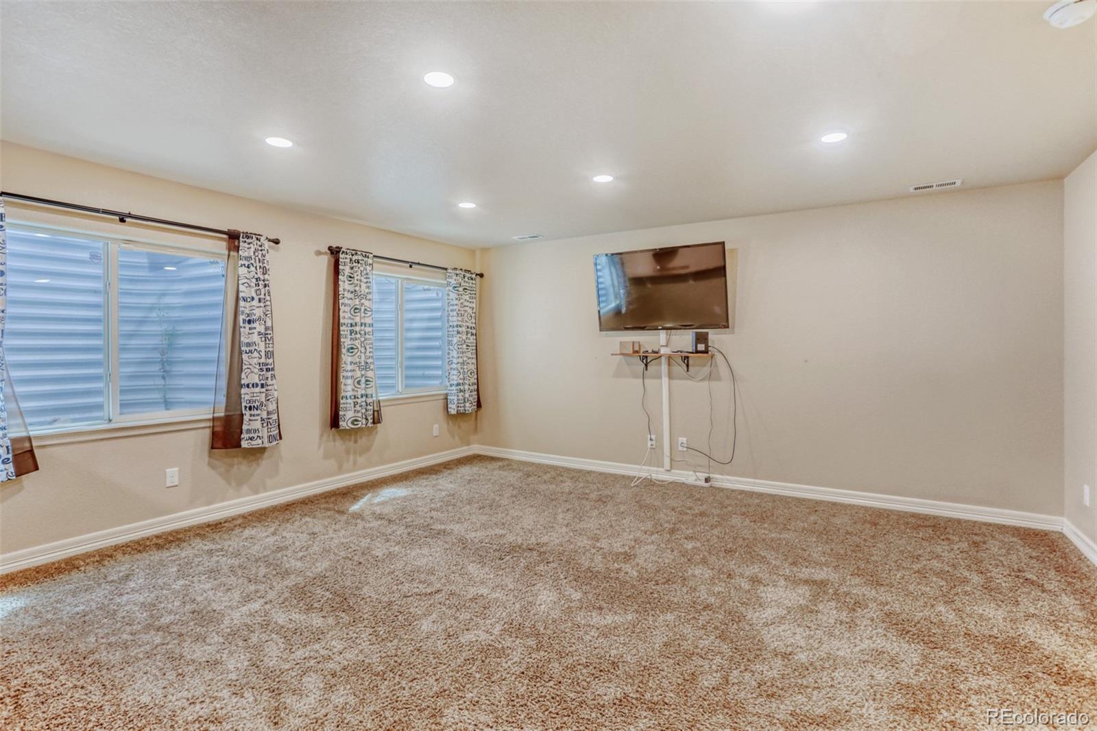 MLS Image #26 for 2760  bridle drive,mead, Colorado