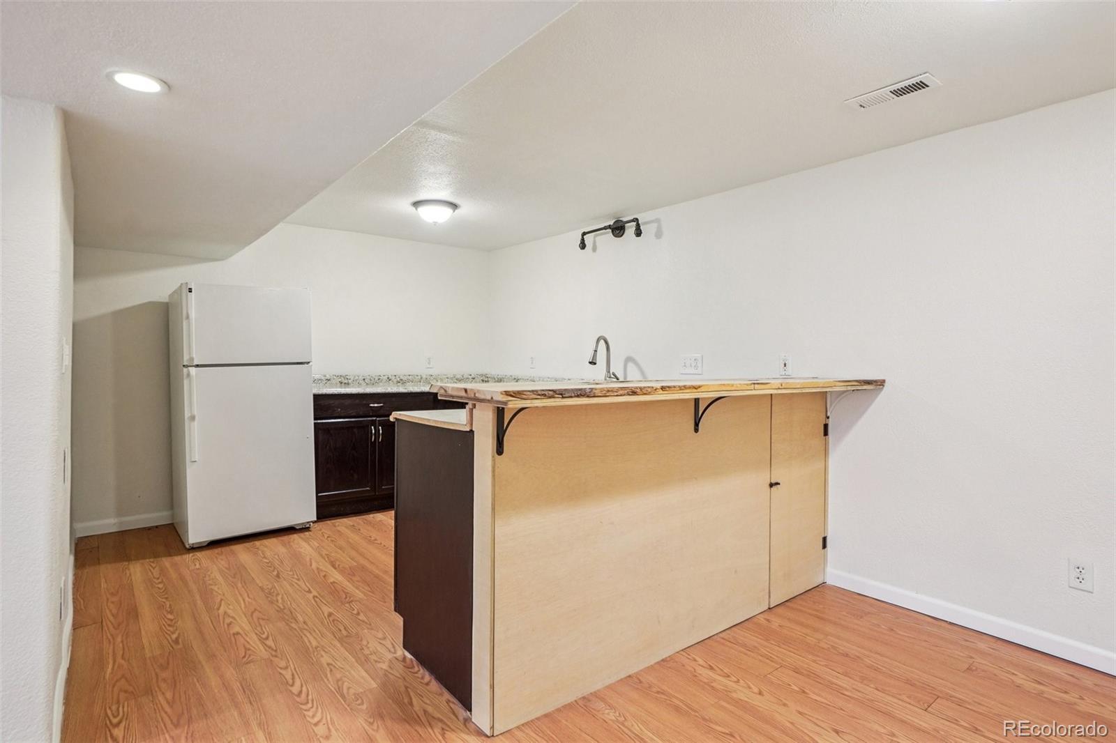 MLS Image #16 for 6704  grove street,denver, Colorado