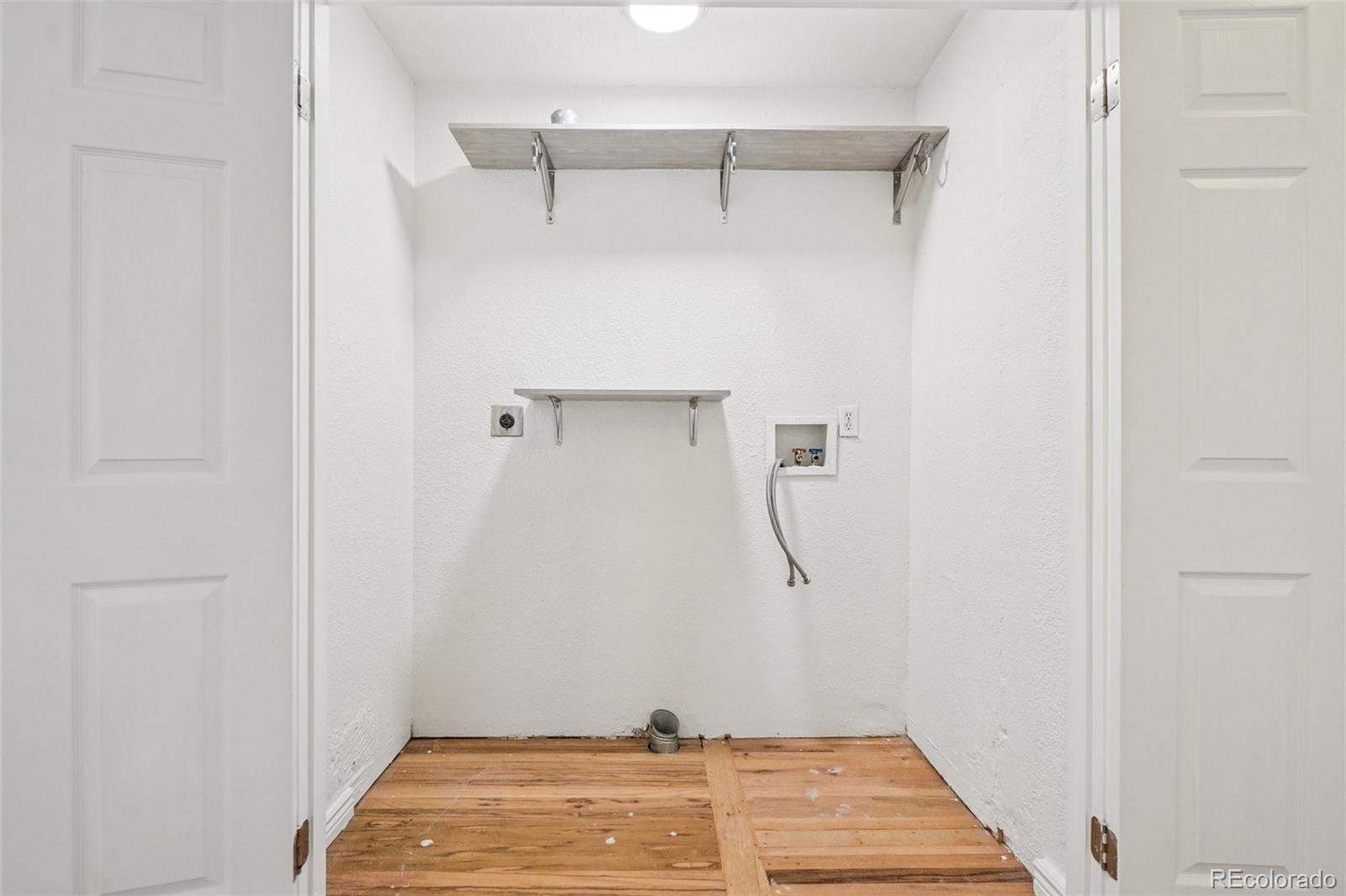 MLS Image #19 for 6704  grove street,denver, Colorado