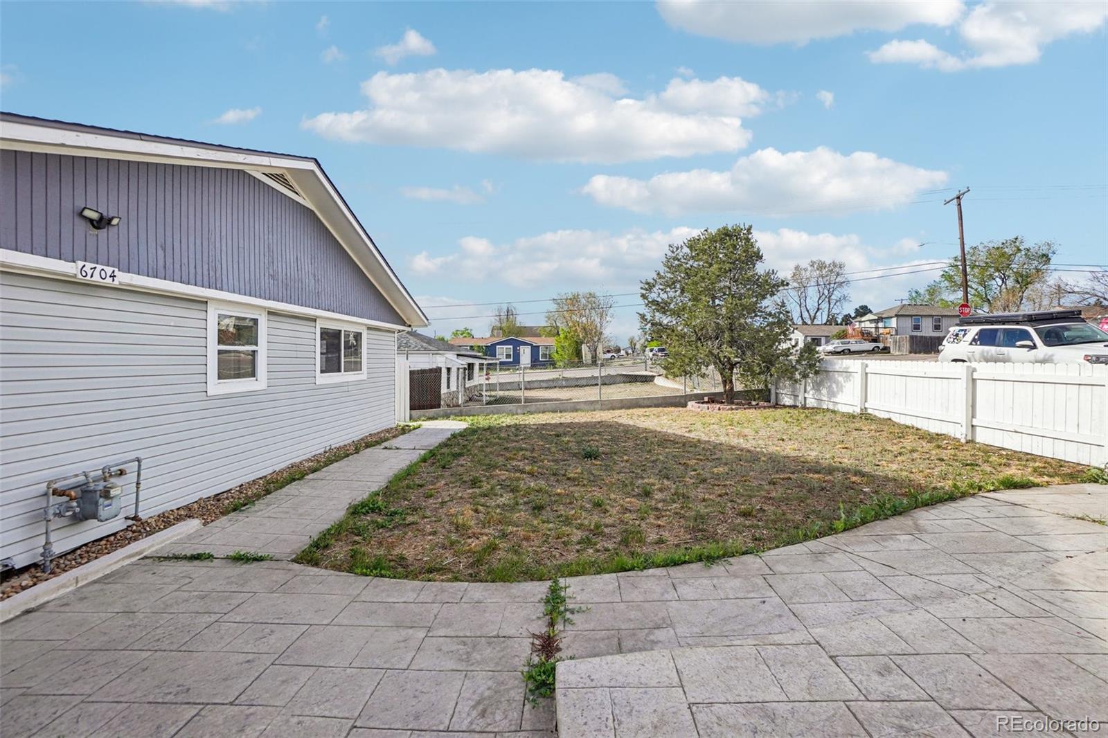 MLS Image #2 for 6704  grove street,denver, Colorado