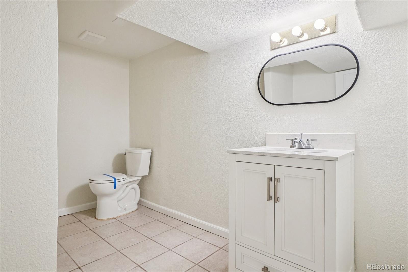 MLS Image #33 for 6704  grove street,denver, Colorado
