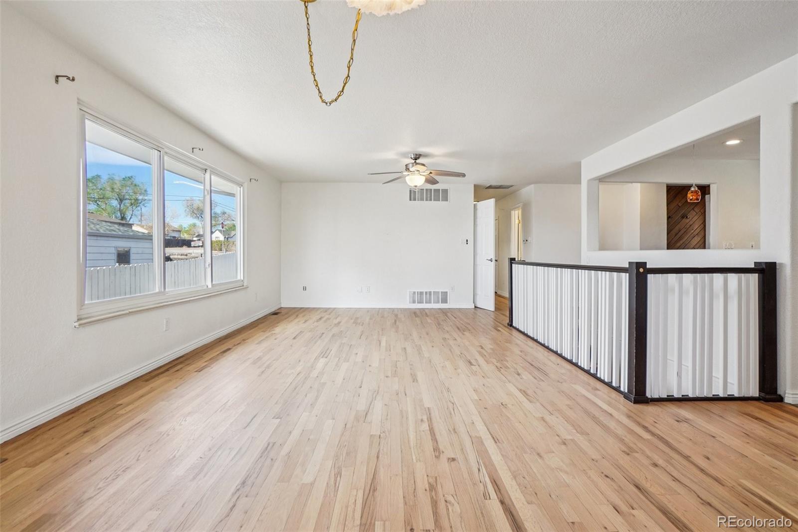 MLS Image #8 for 6704  grove street,denver, Colorado