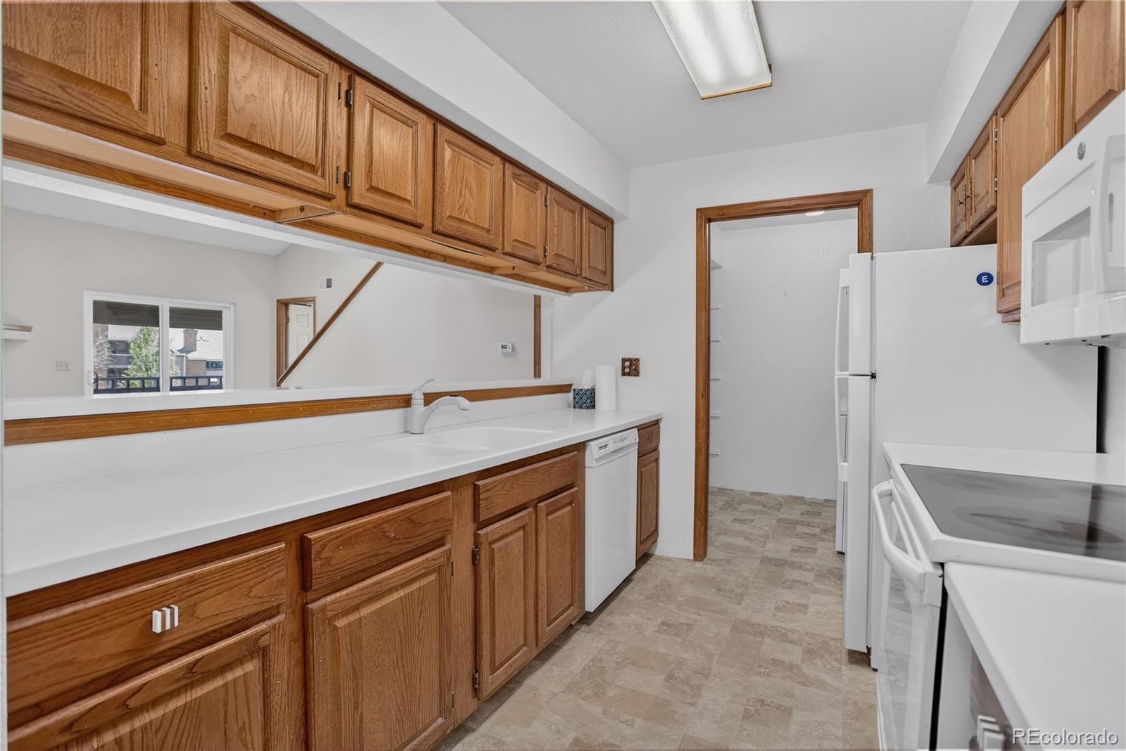 MLS Image #8 for 12043 w cross drive 202,littleton, Colorado