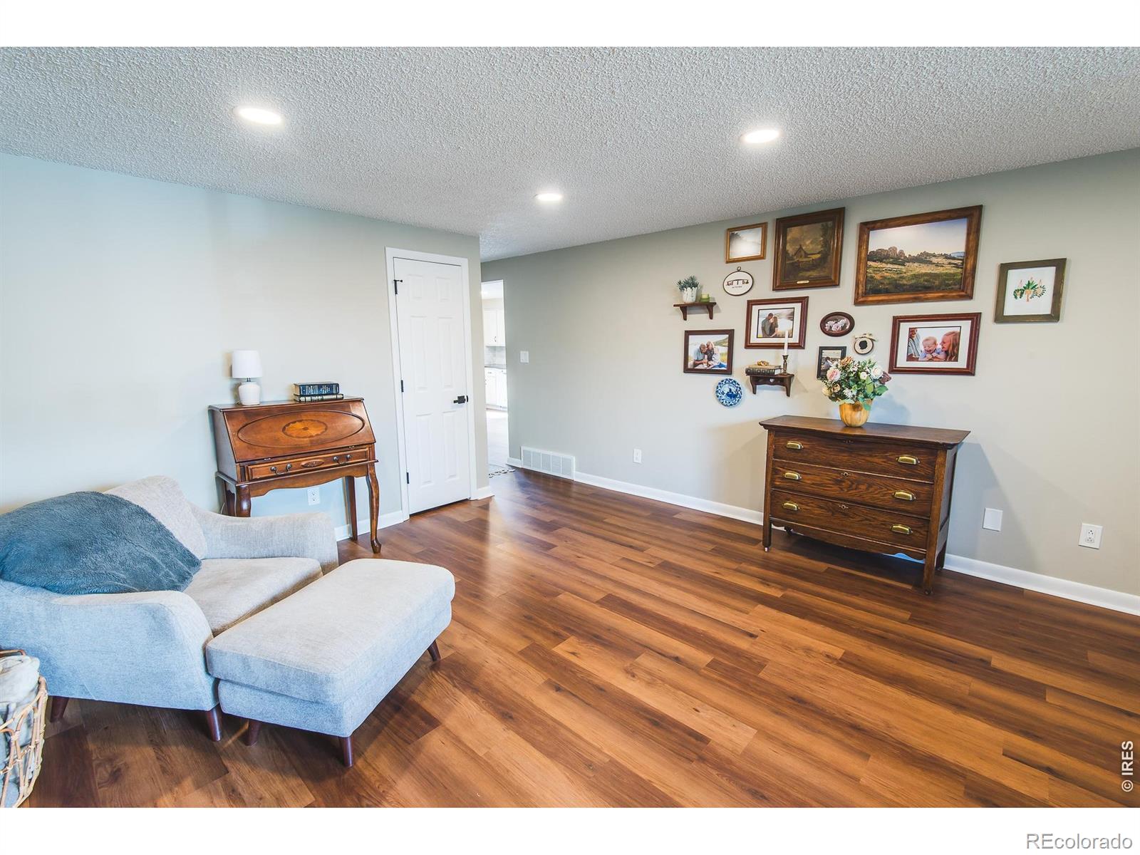 MLS Image #11 for 2331-2333  nyssa drive,loveland, Colorado