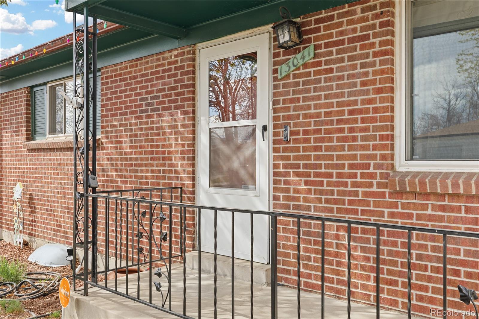 MLS Image #3 for 13041  olmsted place,denver, Colorado