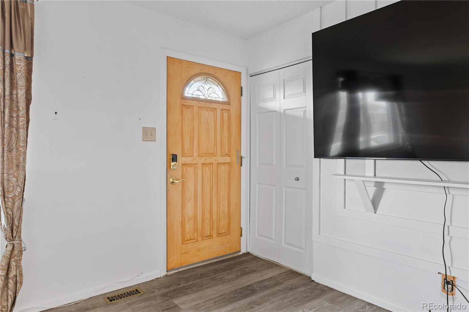 MLS Image #4 for 13041  olmsted place,denver, Colorado
