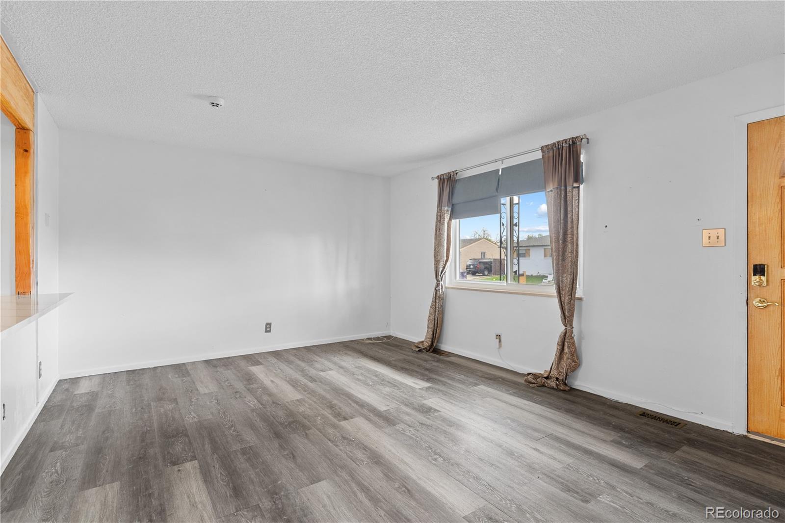 MLS Image #7 for 13041  olmsted place,denver, Colorado
