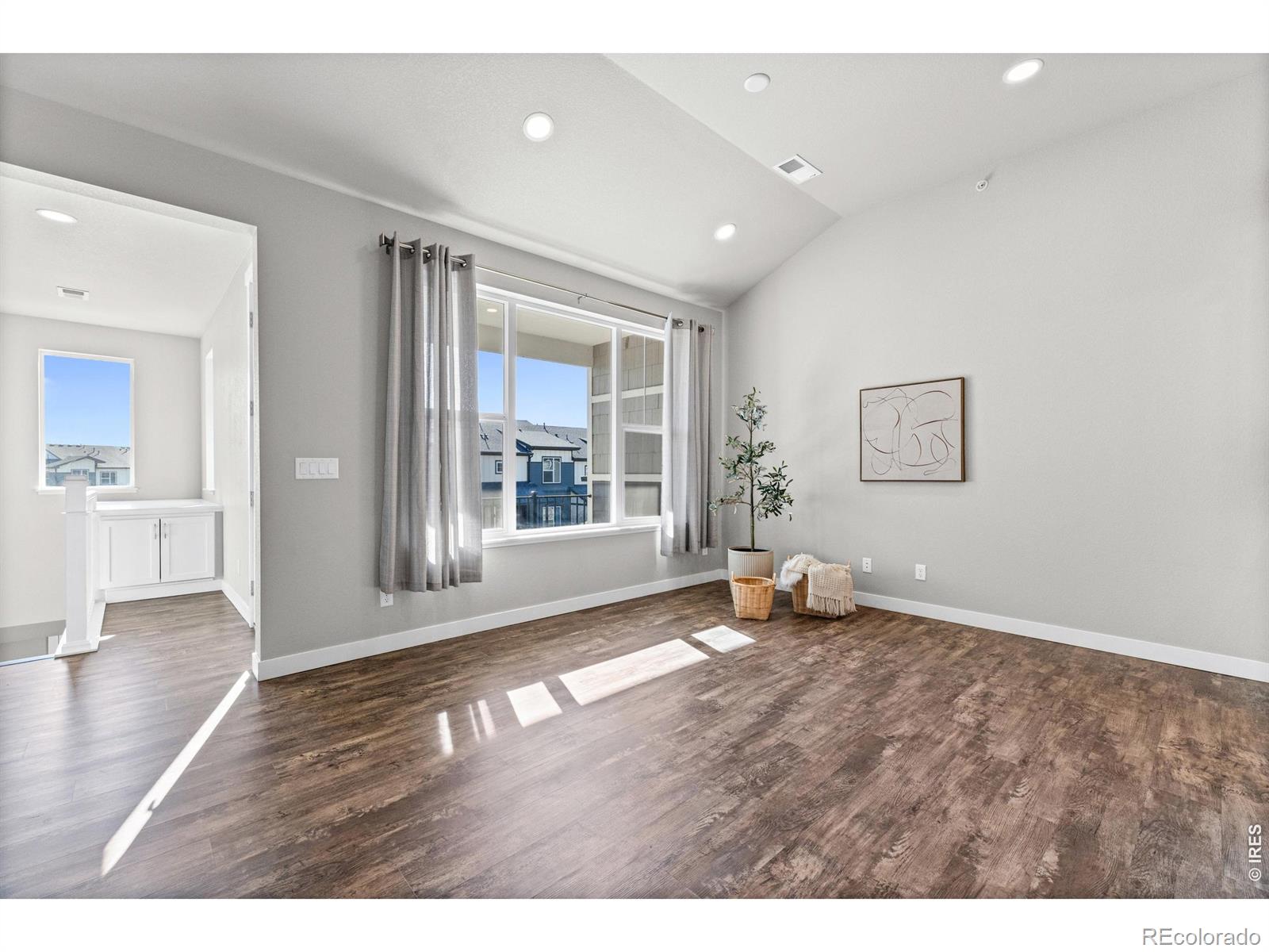 MLS Image #4 for 4115  north park drive,loveland, Colorado