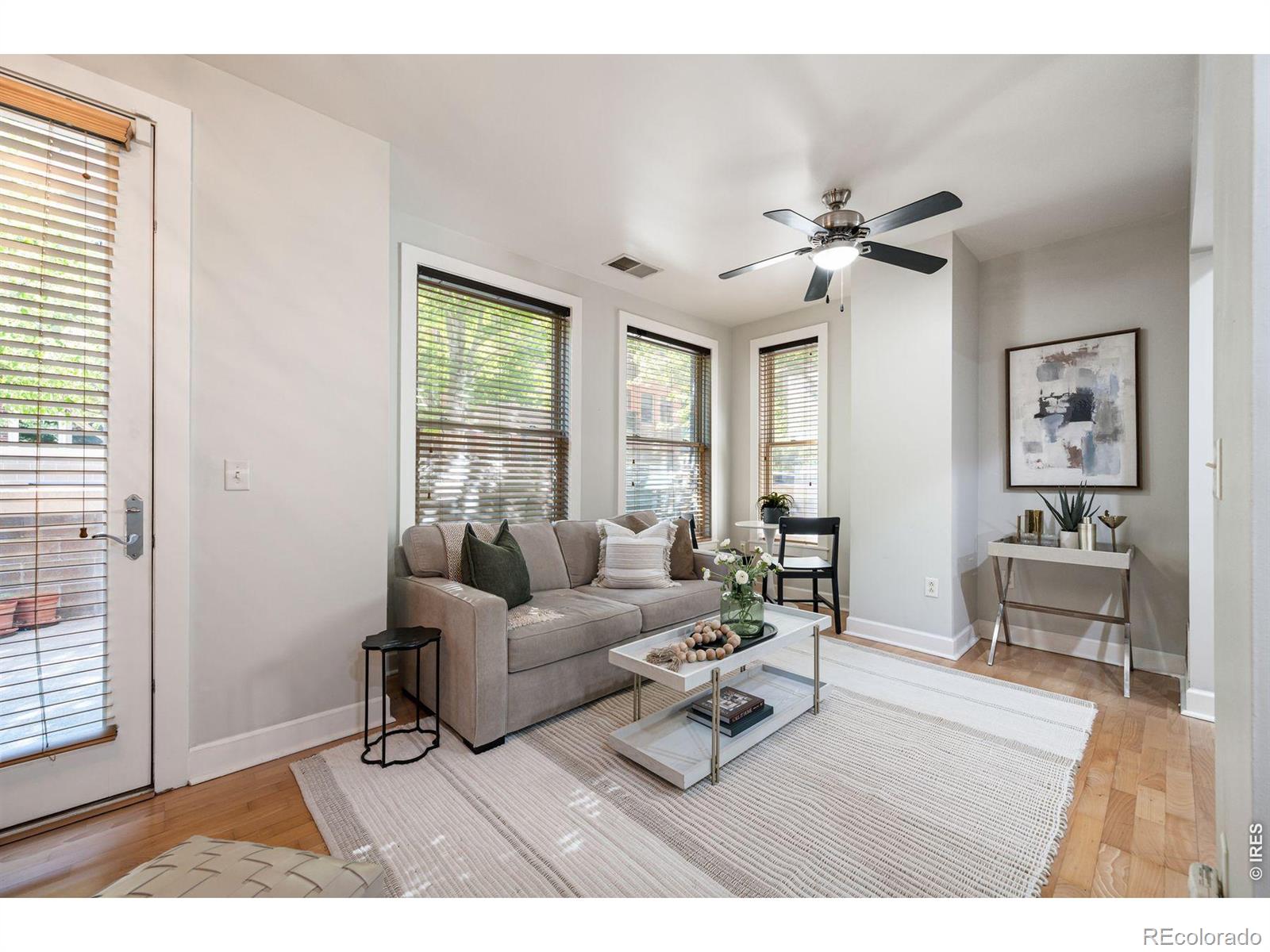 MLS Image #10 for 1630 n clarkson street,denver, Colorado
