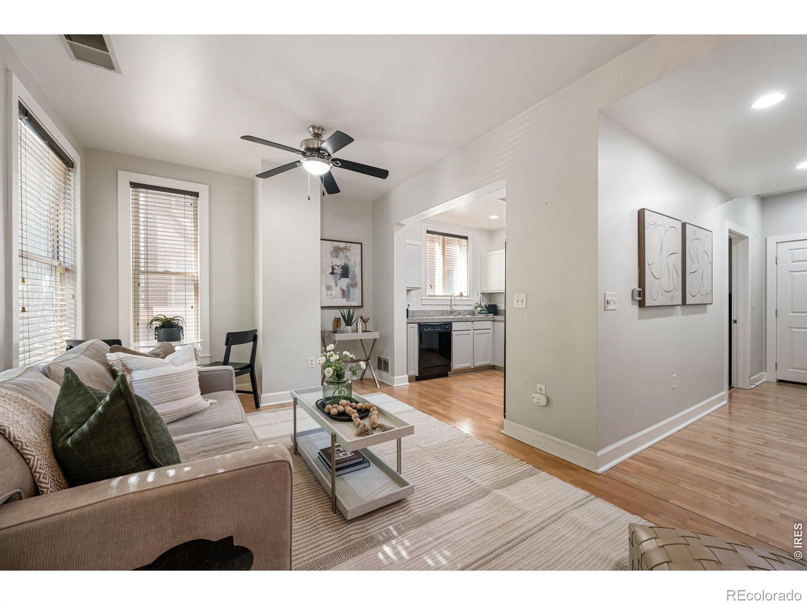 MLS Image #11 for 1630 n clarkson street,denver, Colorado