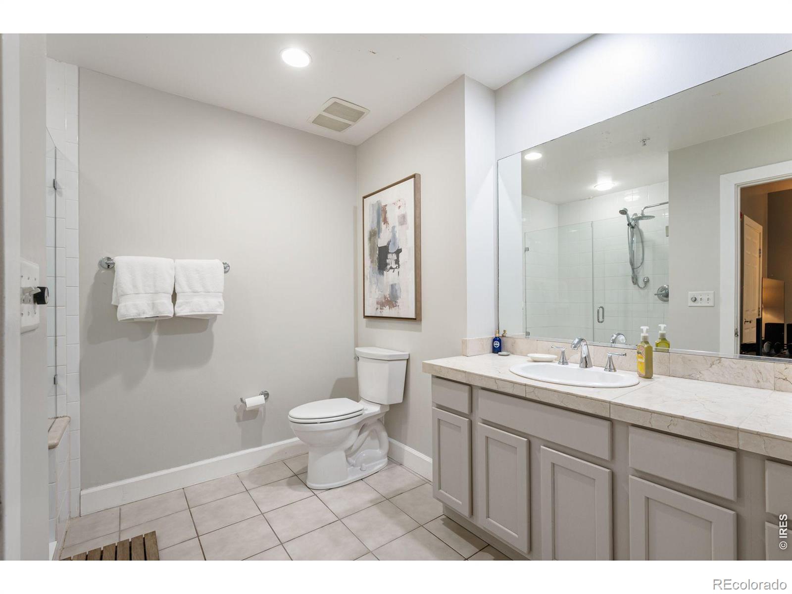 MLS Image #19 for 1630 n clarkson street,denver, Colorado