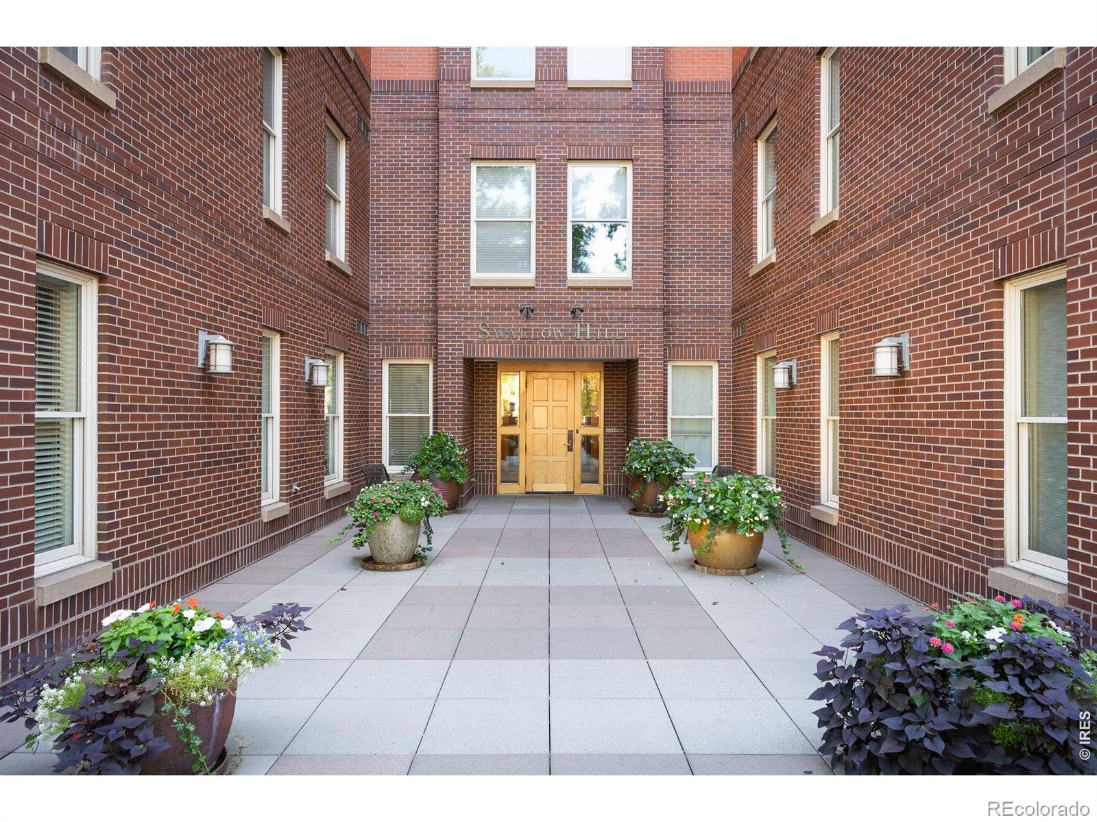 MLS Image #5 for 1630 n clarkson street,denver, Colorado