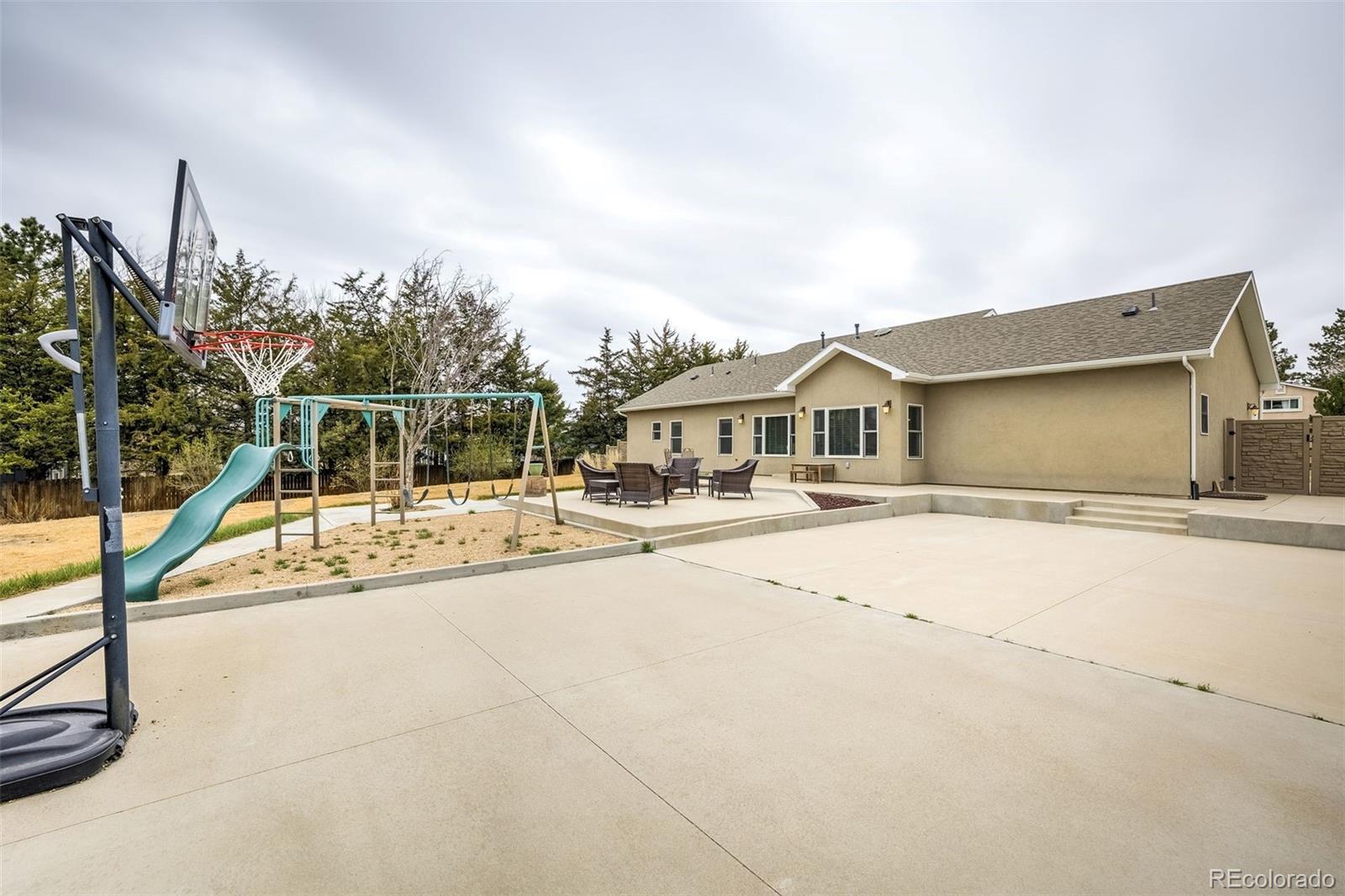 MLS Image #9 for 675  9th street,limon, Colorado