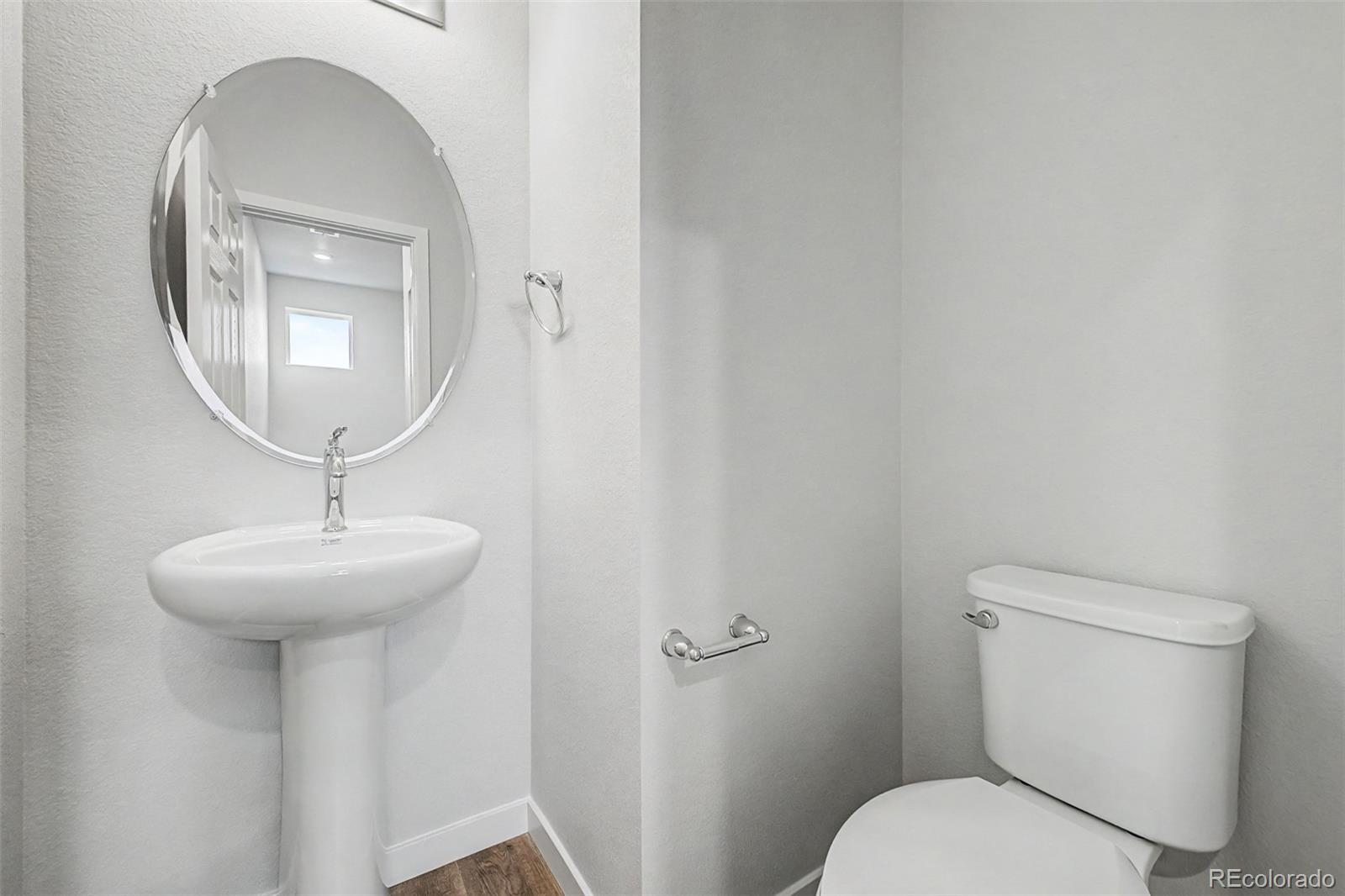MLS Image #17 for 5802 n perth street,aurora, Colorado
