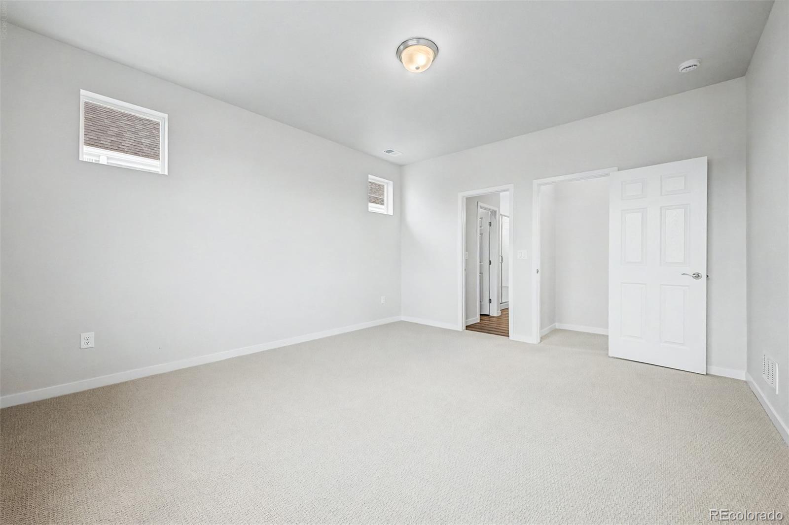MLS Image #21 for 5802 n perth street,aurora, Colorado