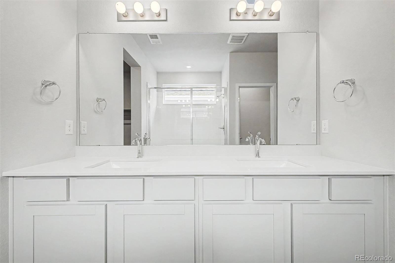 MLS Image #24 for 5802 n perth street,aurora, Colorado