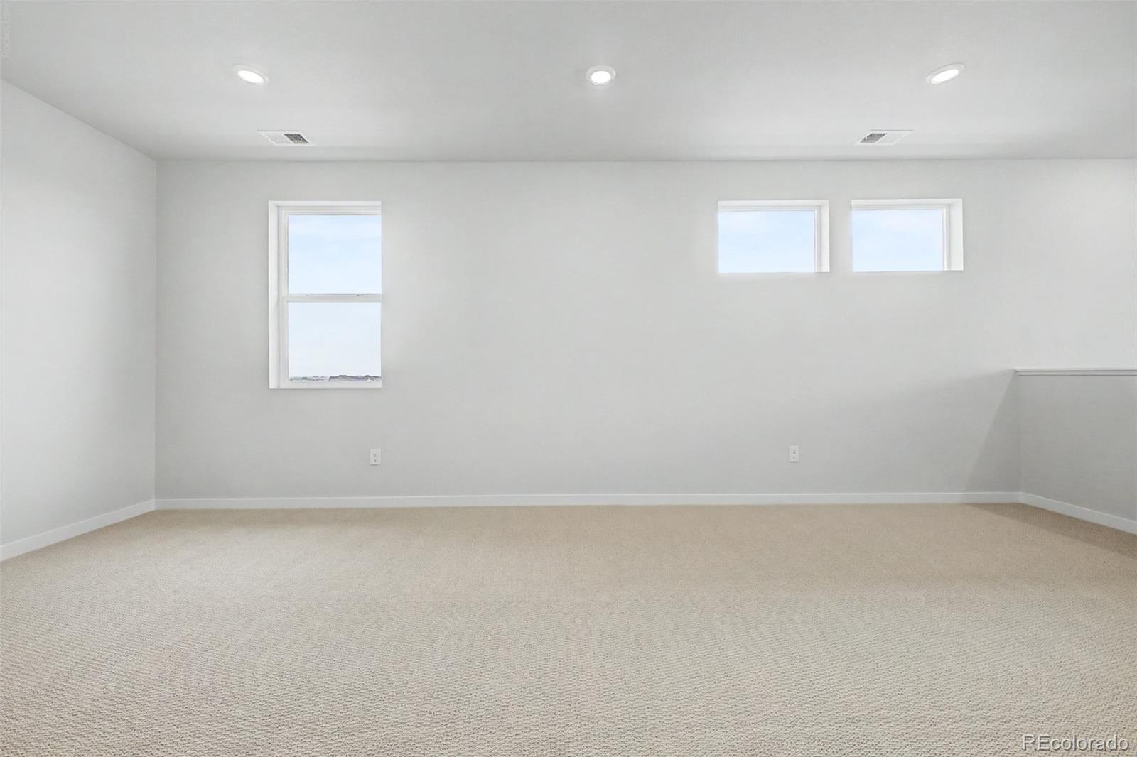 MLS Image #29 for 5802 n perth street,aurora, Colorado