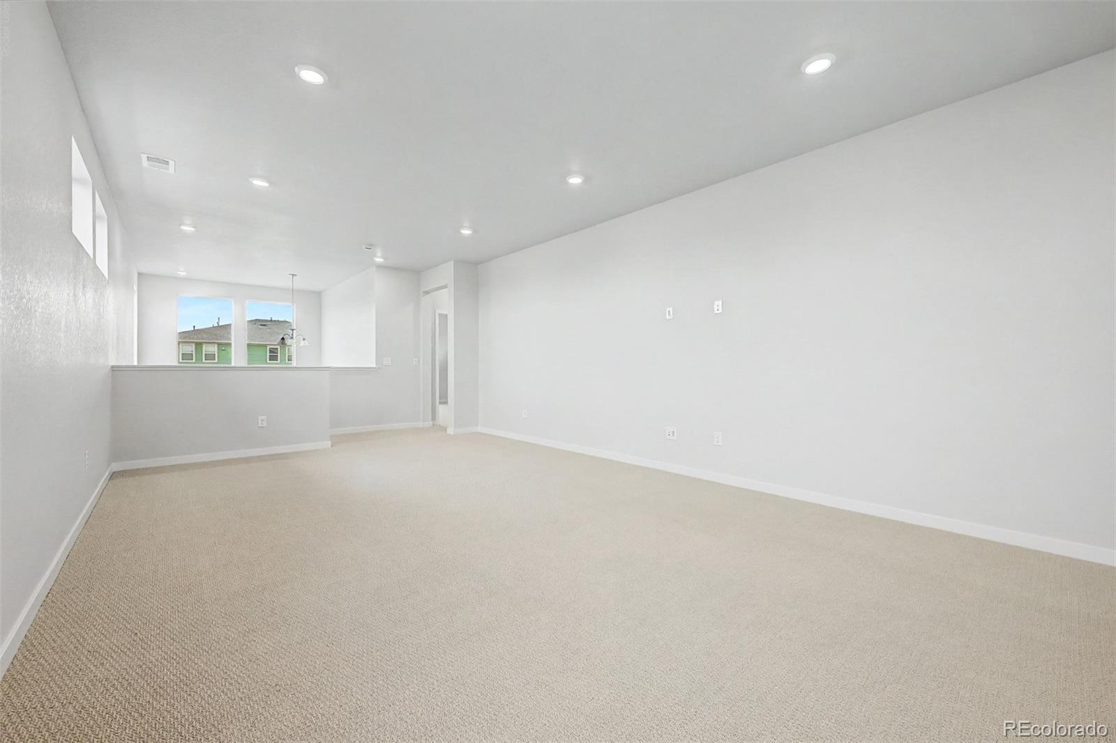 MLS Image #31 for 5802 n perth street,aurora, Colorado