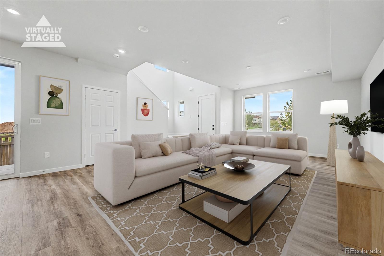 MLS Image #6 for 5802 n perth street,aurora, Colorado