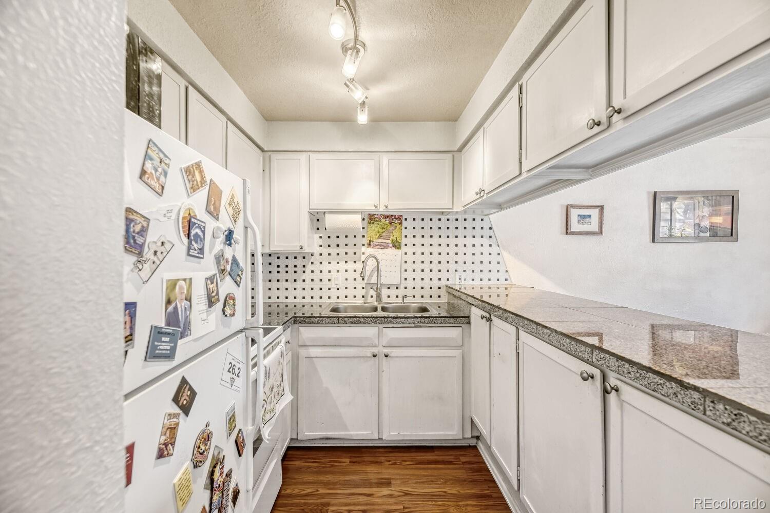 MLS Image #7 for 1260  york street,denver, Colorado