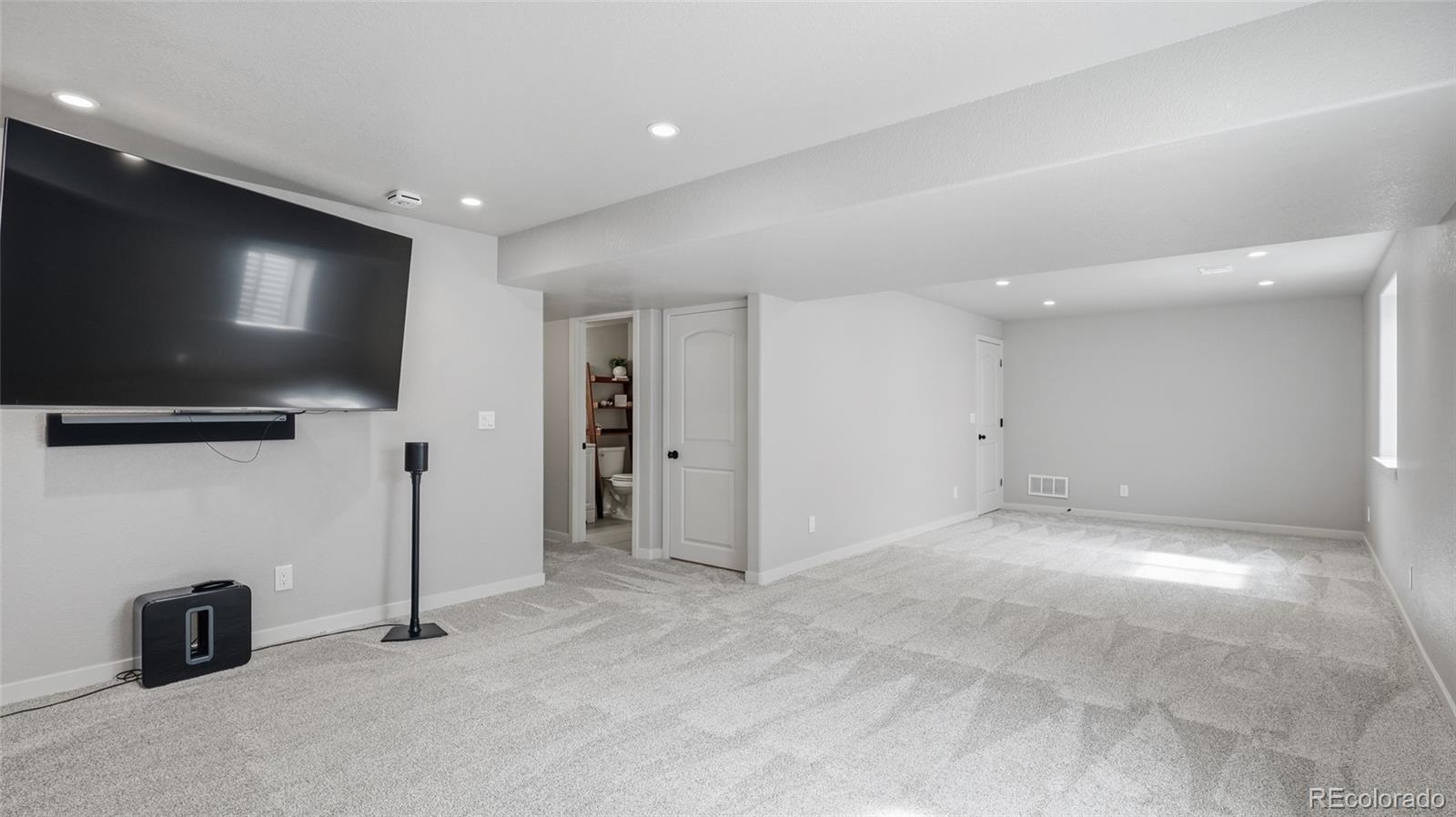 MLS Image #31 for 40690  leif lane,ault, Colorado