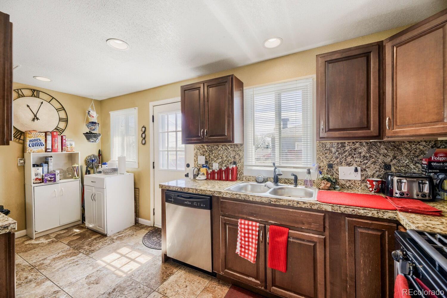MLS Image #11 for 1250 w tennessee avenue,denver, Colorado