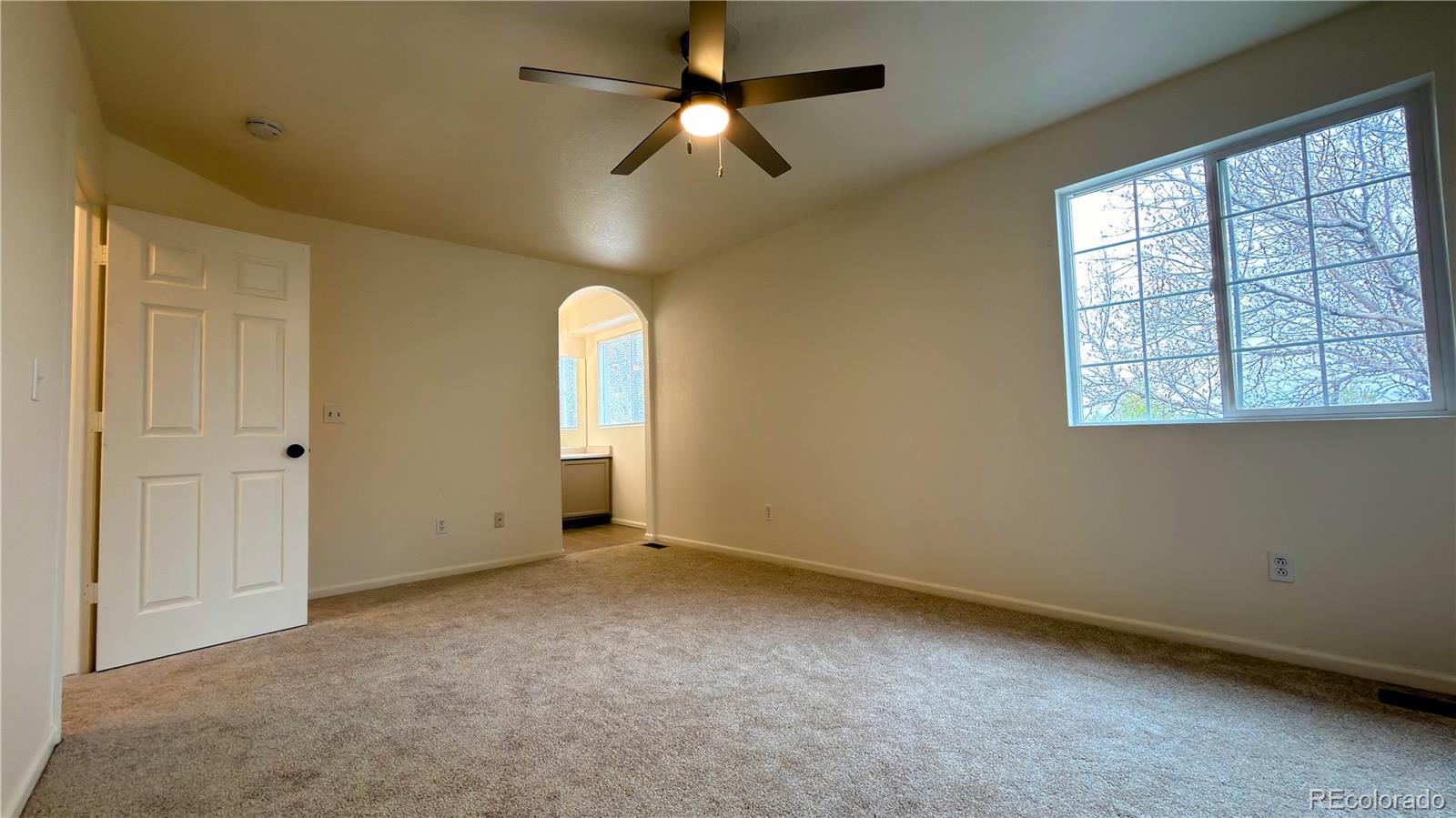 MLS Image #10 for 19625 e montview drive,aurora, Colorado