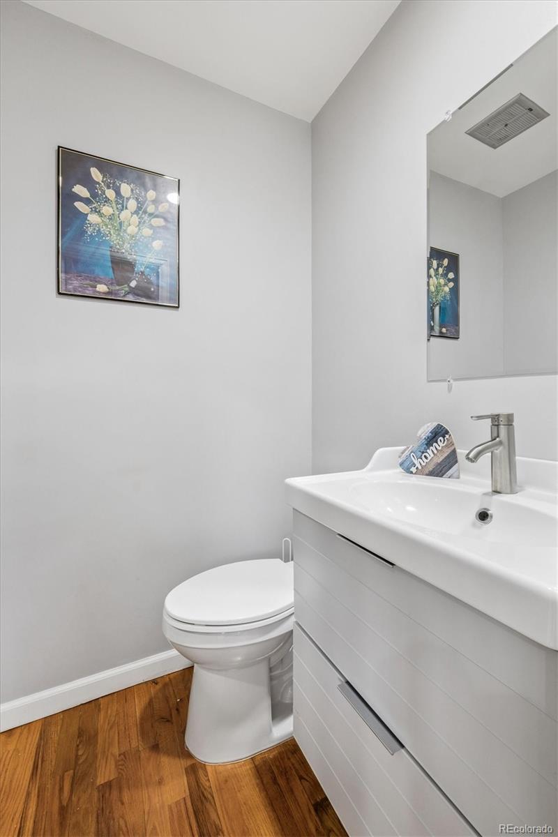 MLS Image #7 for 6400 e mississippi avenue,denver, Colorado