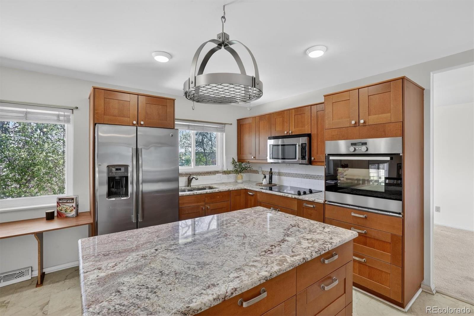 MLS Image #10 for 7183 e warren drive,denver, Colorado