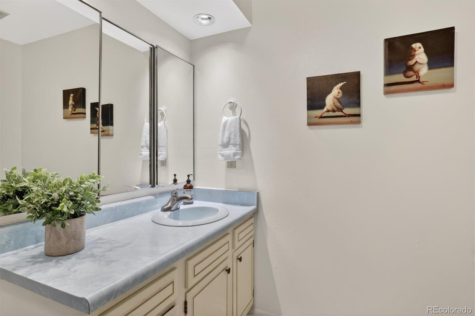MLS Image #28 for 7183 e warren drive,denver, Colorado