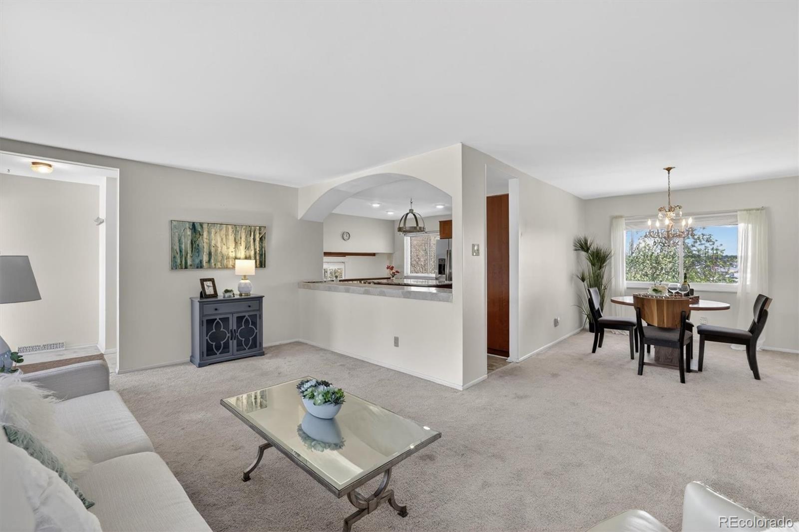 MLS Image #7 for 7183 e warren drive,denver, Colorado