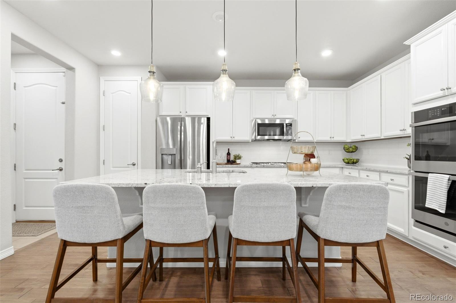 MLS Image #9 for 9456 e 51st drive,denver, Colorado