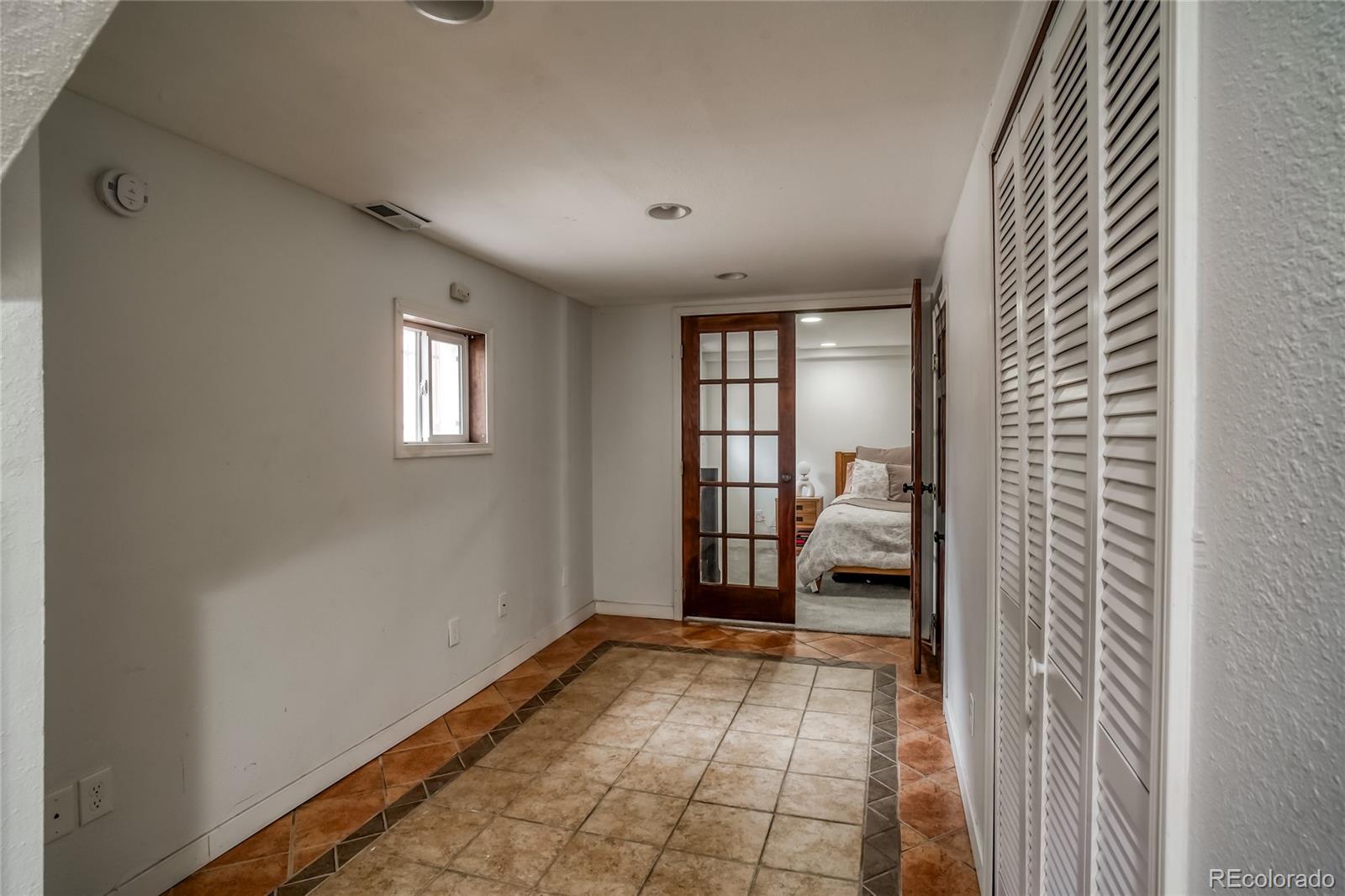 MLS Image #17 for 1521 e platte avenue,colorado springs, Colorado