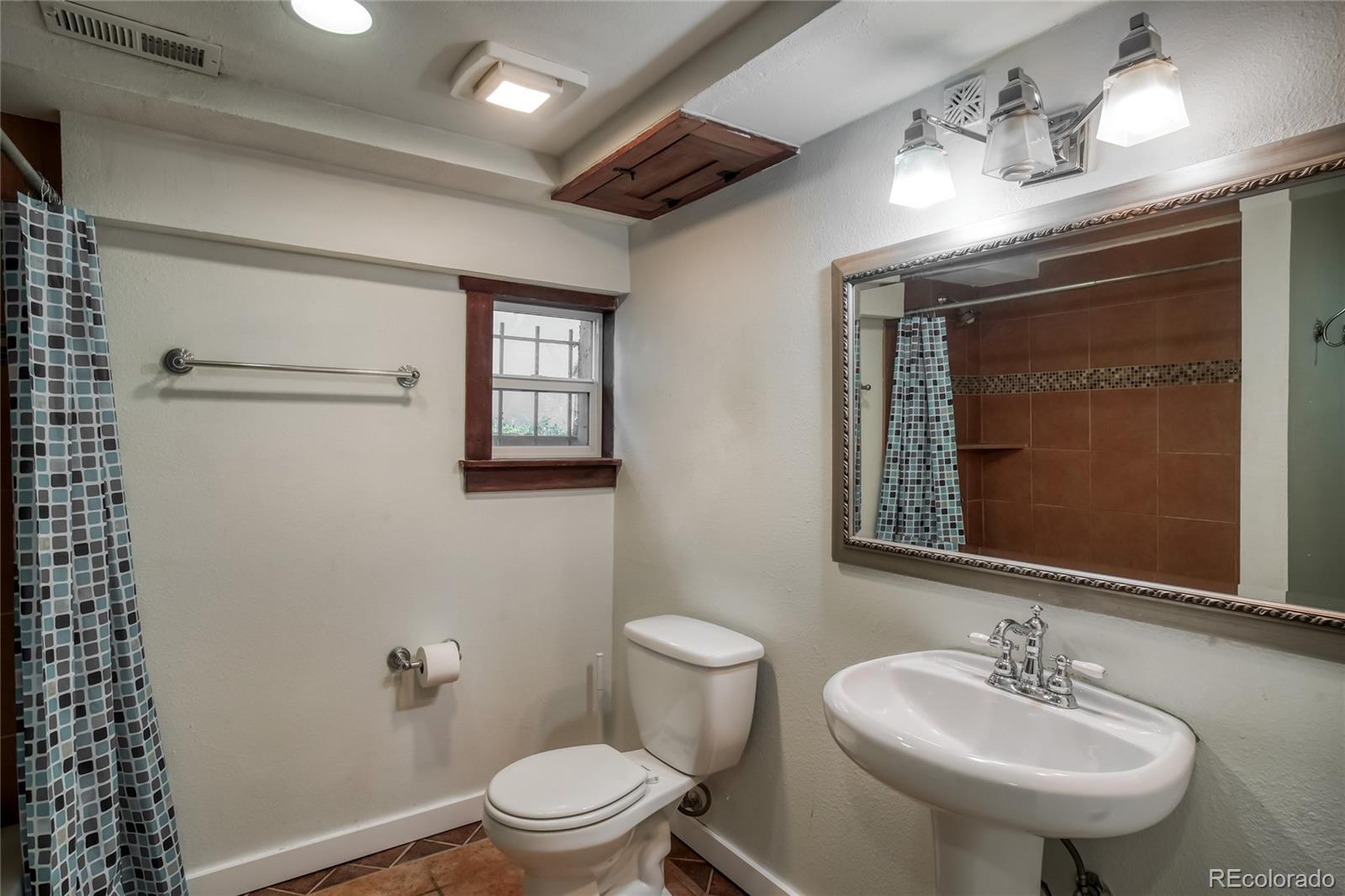 MLS Image #22 for 1521 e platte avenue,colorado springs, Colorado