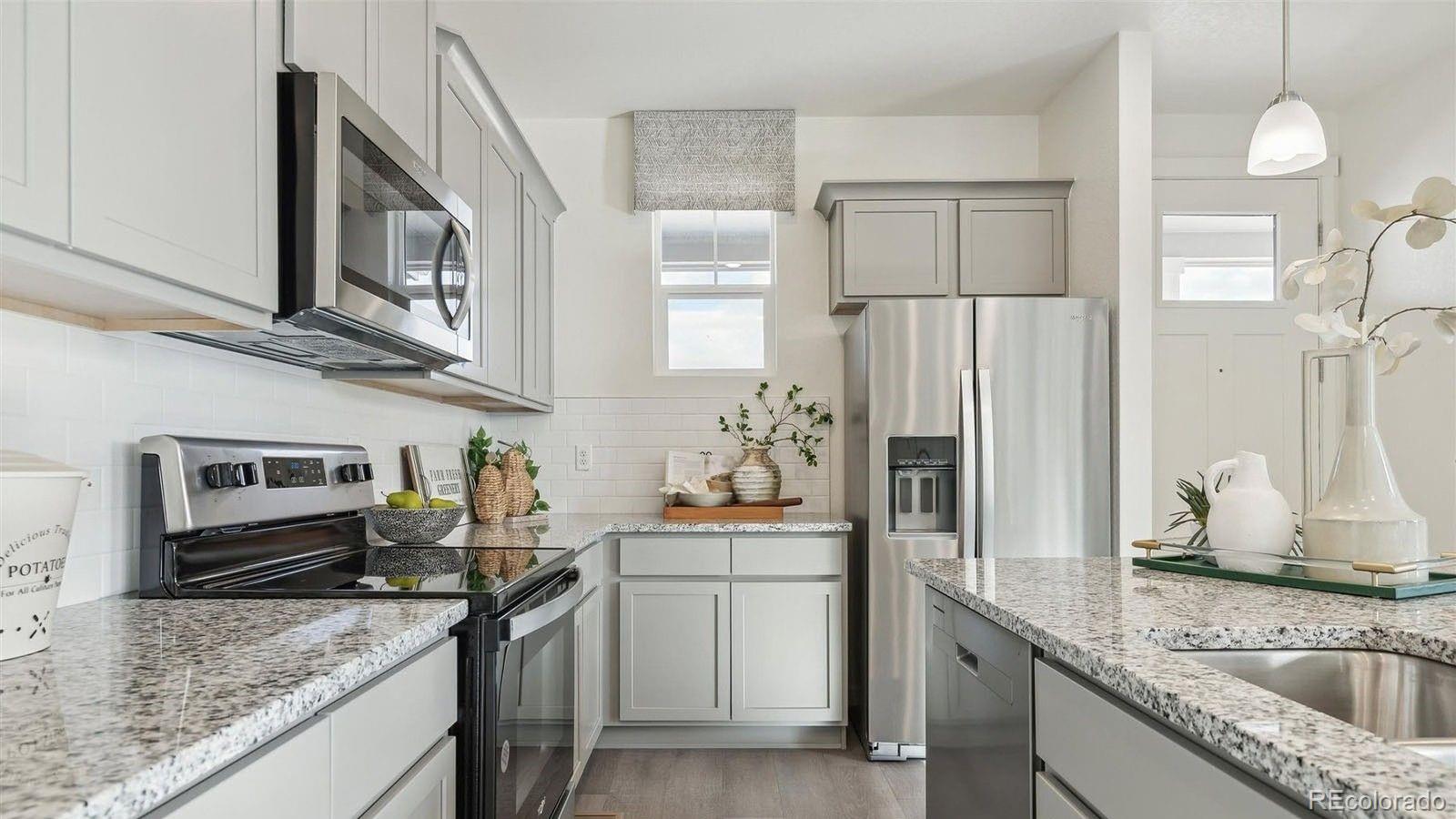 MLS Image #3 for 4619  combine lane,johnstown, Colorado