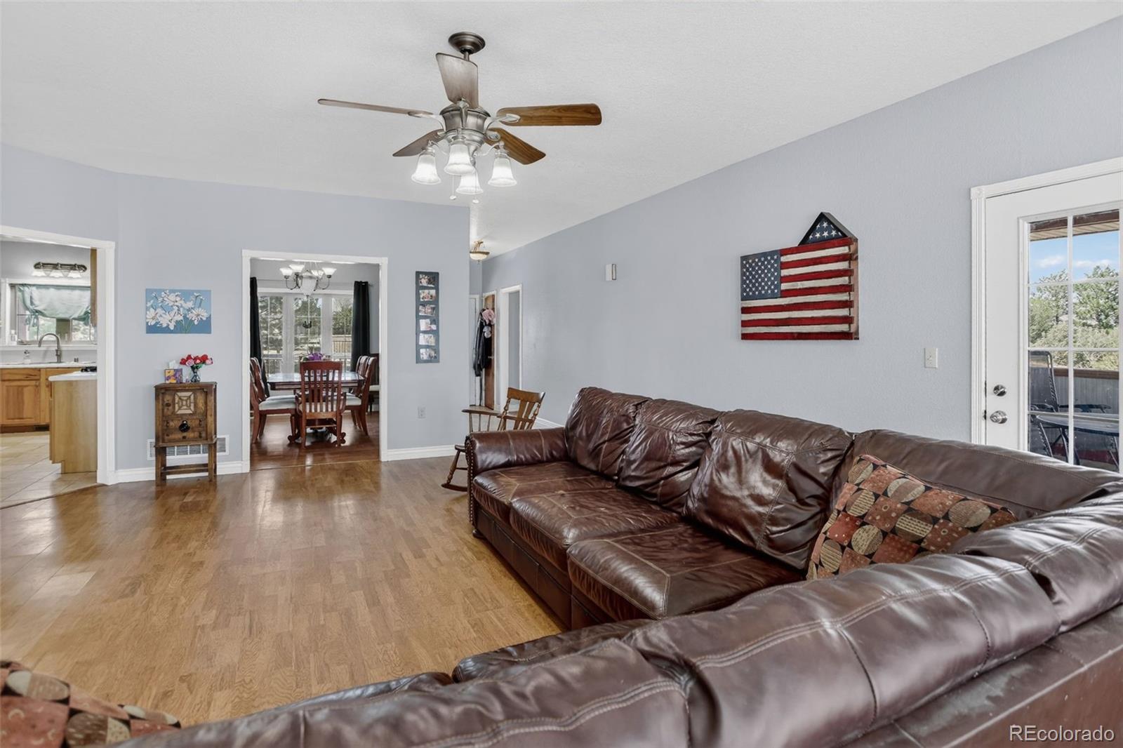 MLS Image #11 for 59956 e commanche way,strasburg, Colorado