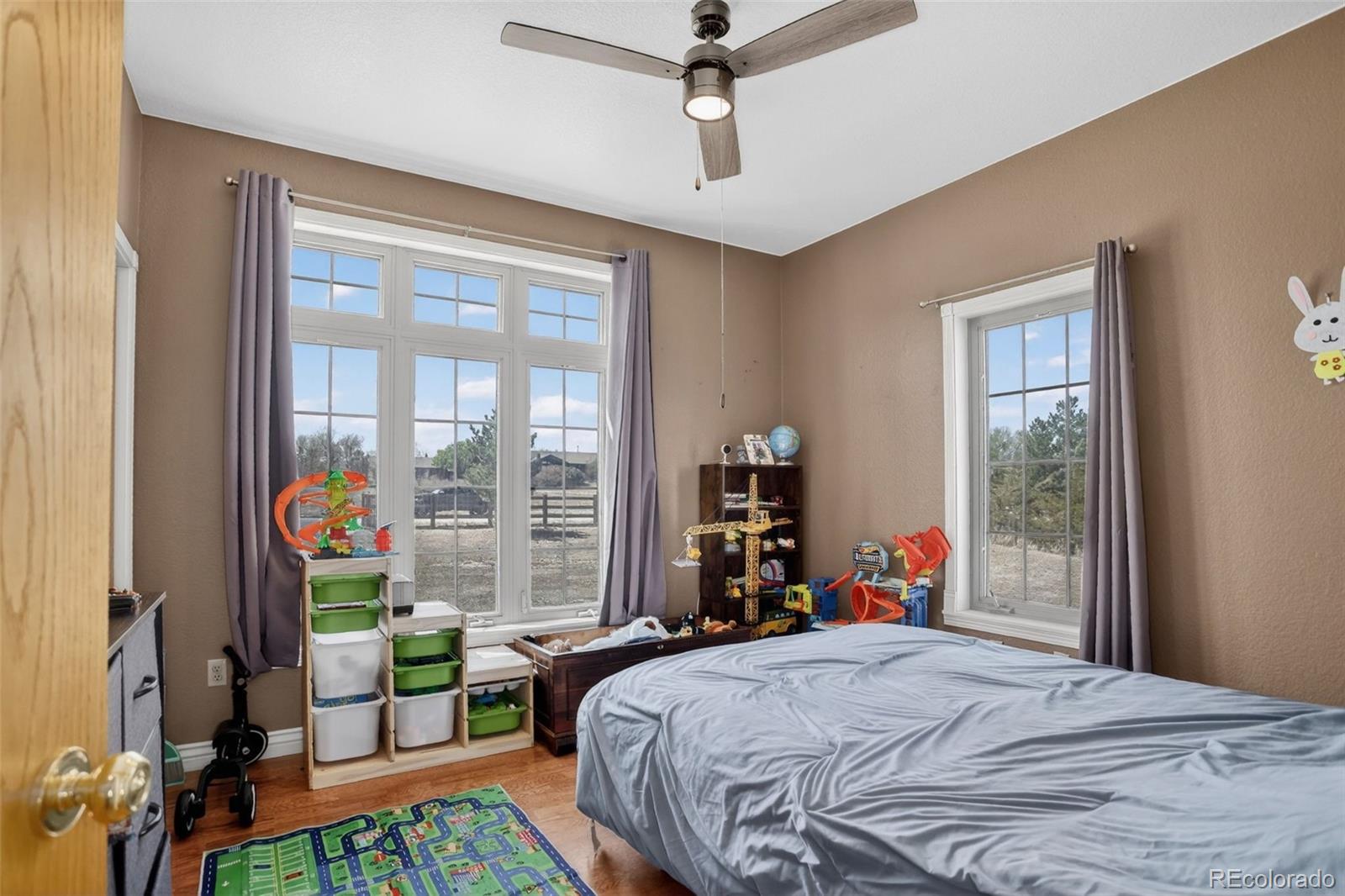 MLS Image #23 for 59956 e commanche way,strasburg, Colorado