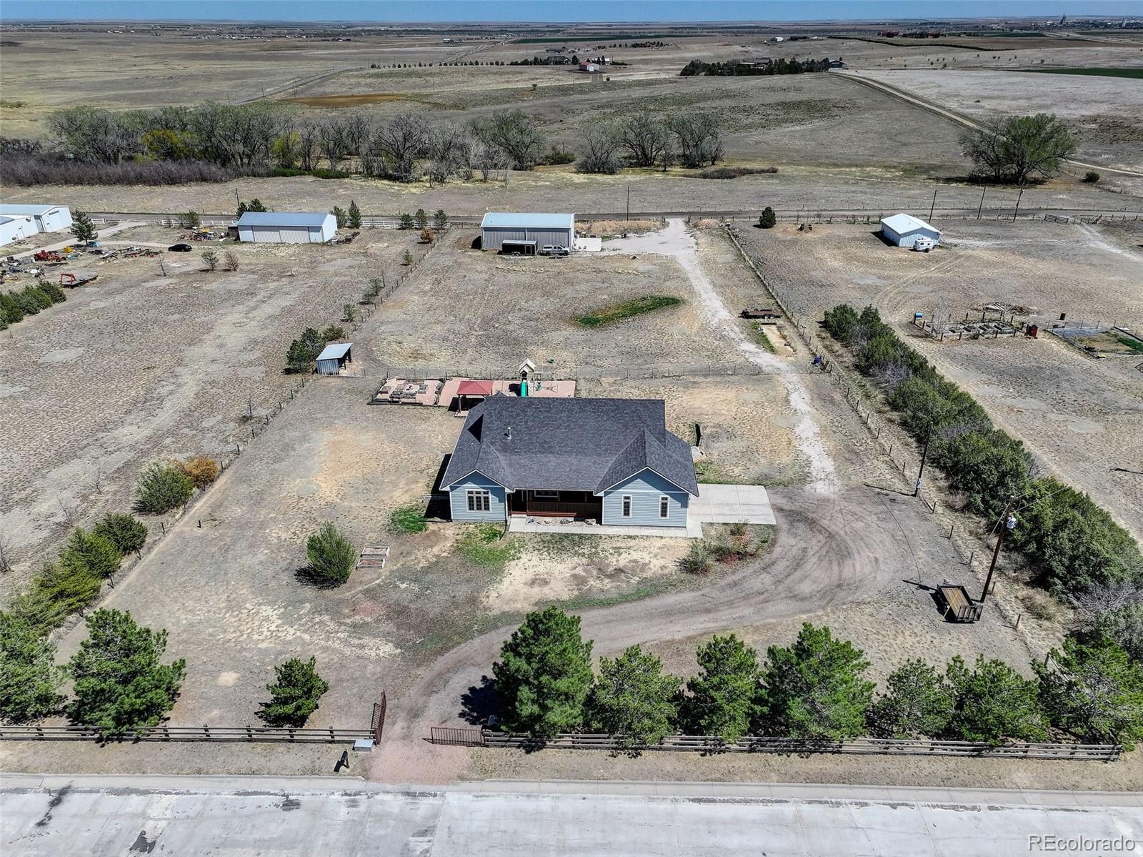MLS Image #5 for 59956 e commanche way,strasburg, Colorado