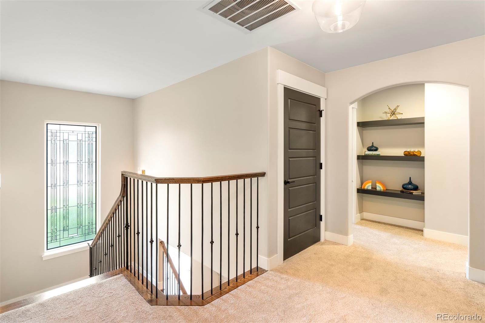 MLS Image #18 for 136  magnolia street,denver, Colorado