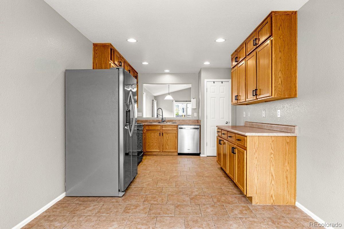 MLS Image #15 for 6522  fowler drive,colorado springs, Colorado