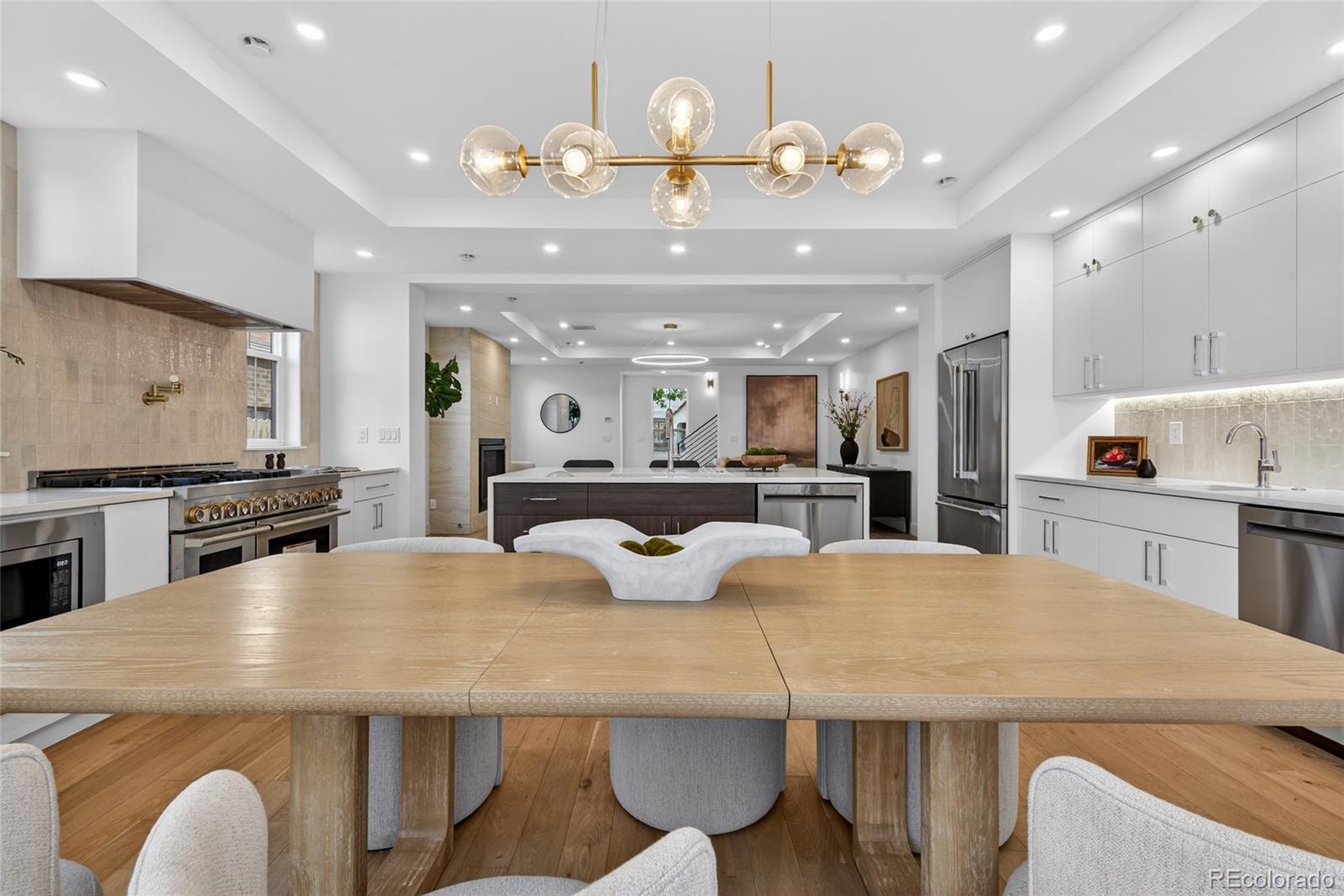 MLS Image #12 for 2362 s acoma street,denver, Colorado