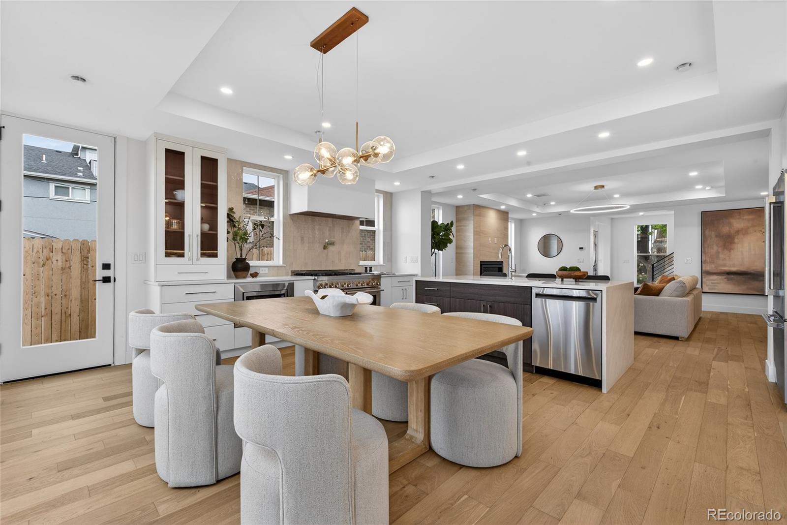 MLS Image #15 for 2362 s acoma street,denver, Colorado