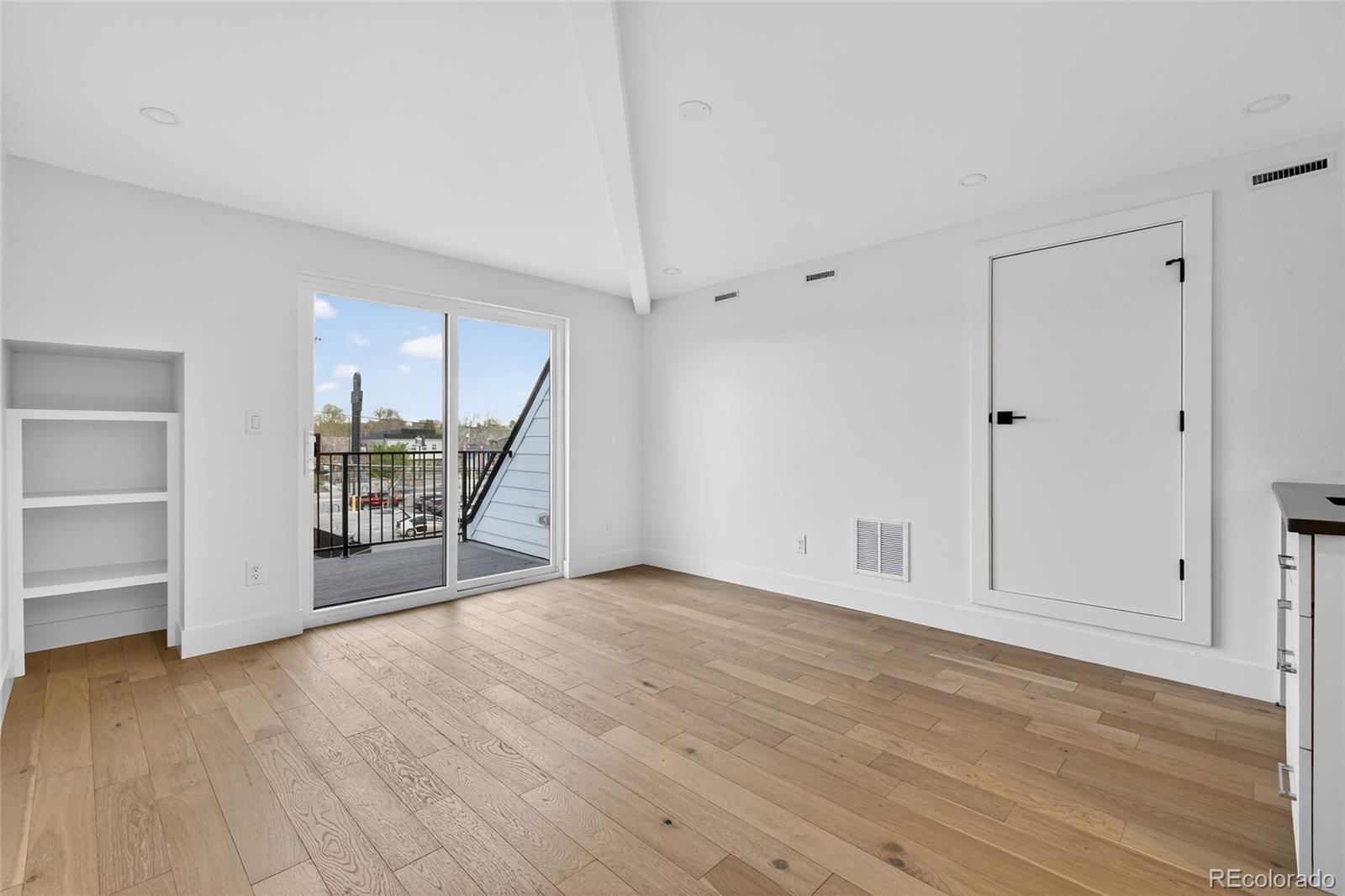 MLS Image #36 for 2362 s acoma street,denver, Colorado