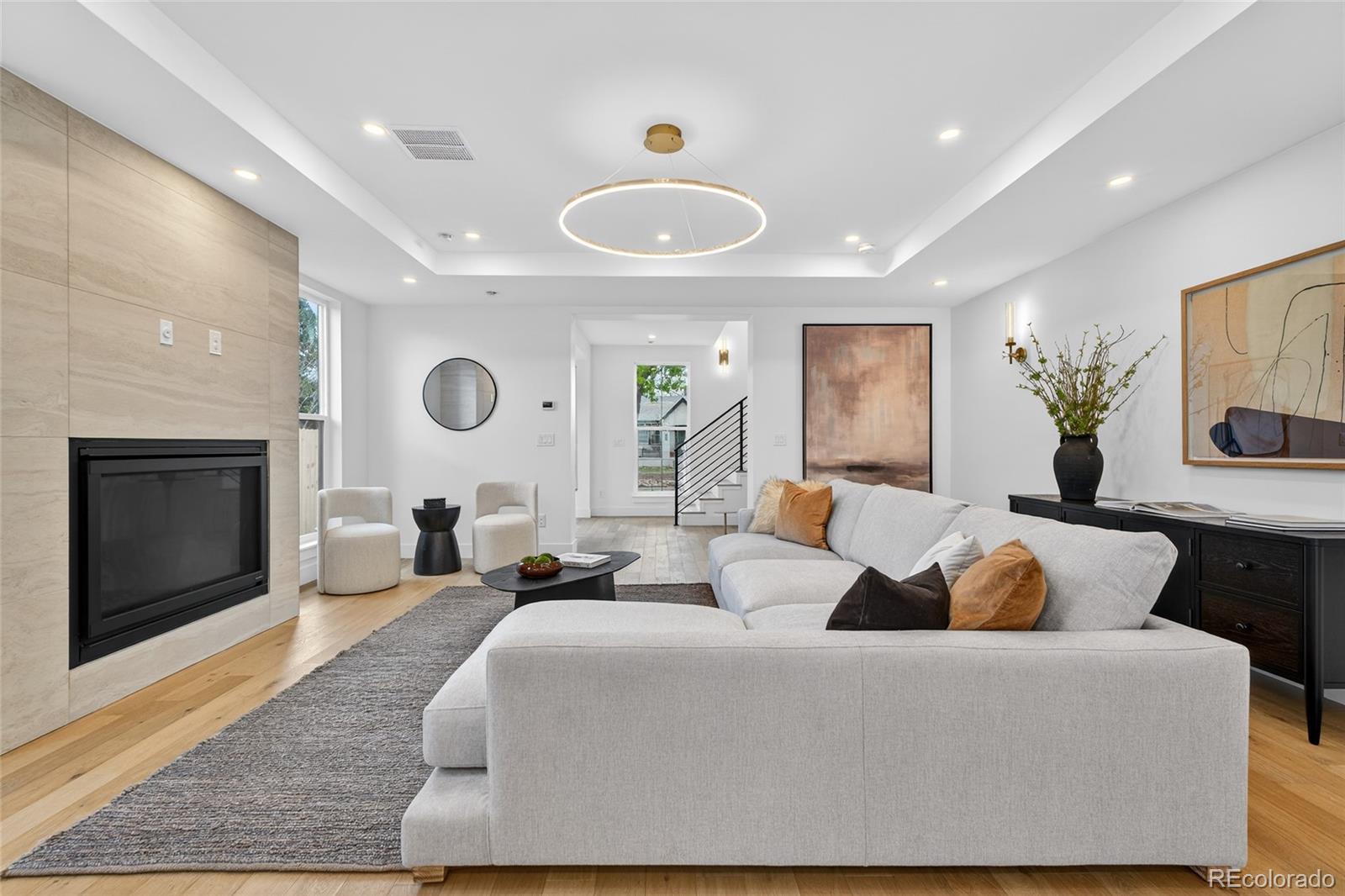 MLS Image #8 for 2362 s acoma street,denver, Colorado