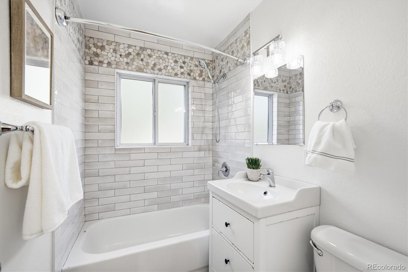 MLS Image #28 for 3473 s glencoe street,denver, Colorado