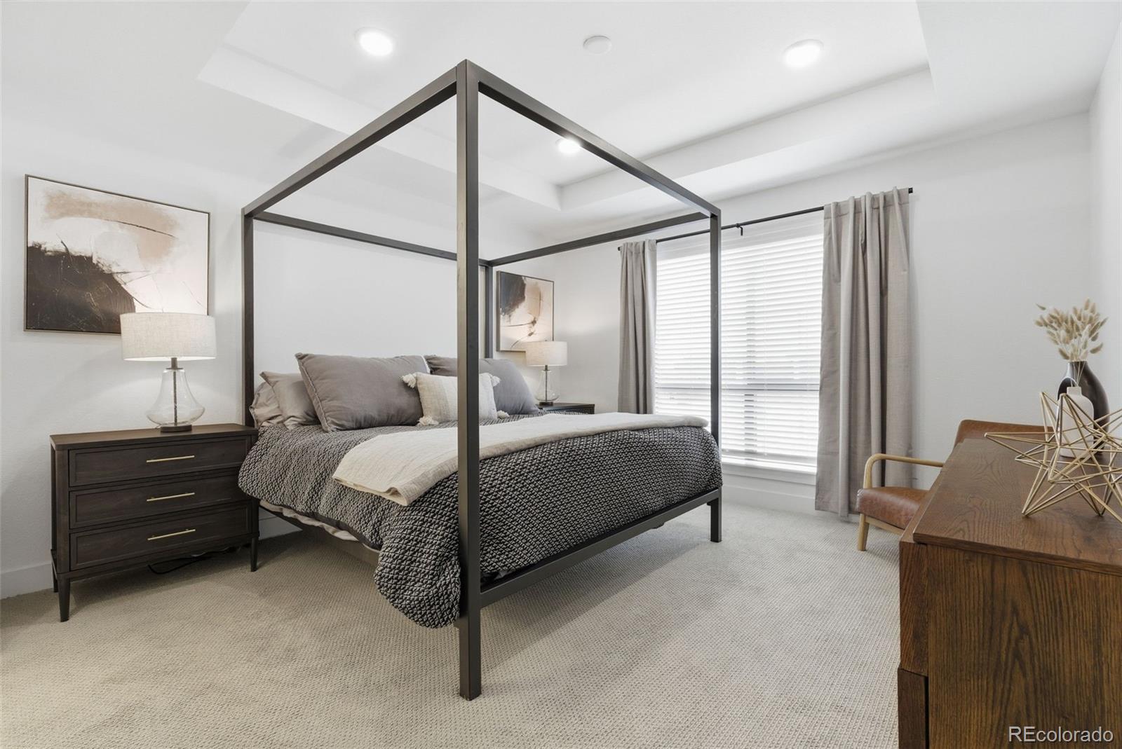 MLS Image #3 for 2048 s holly street,denver, Colorado