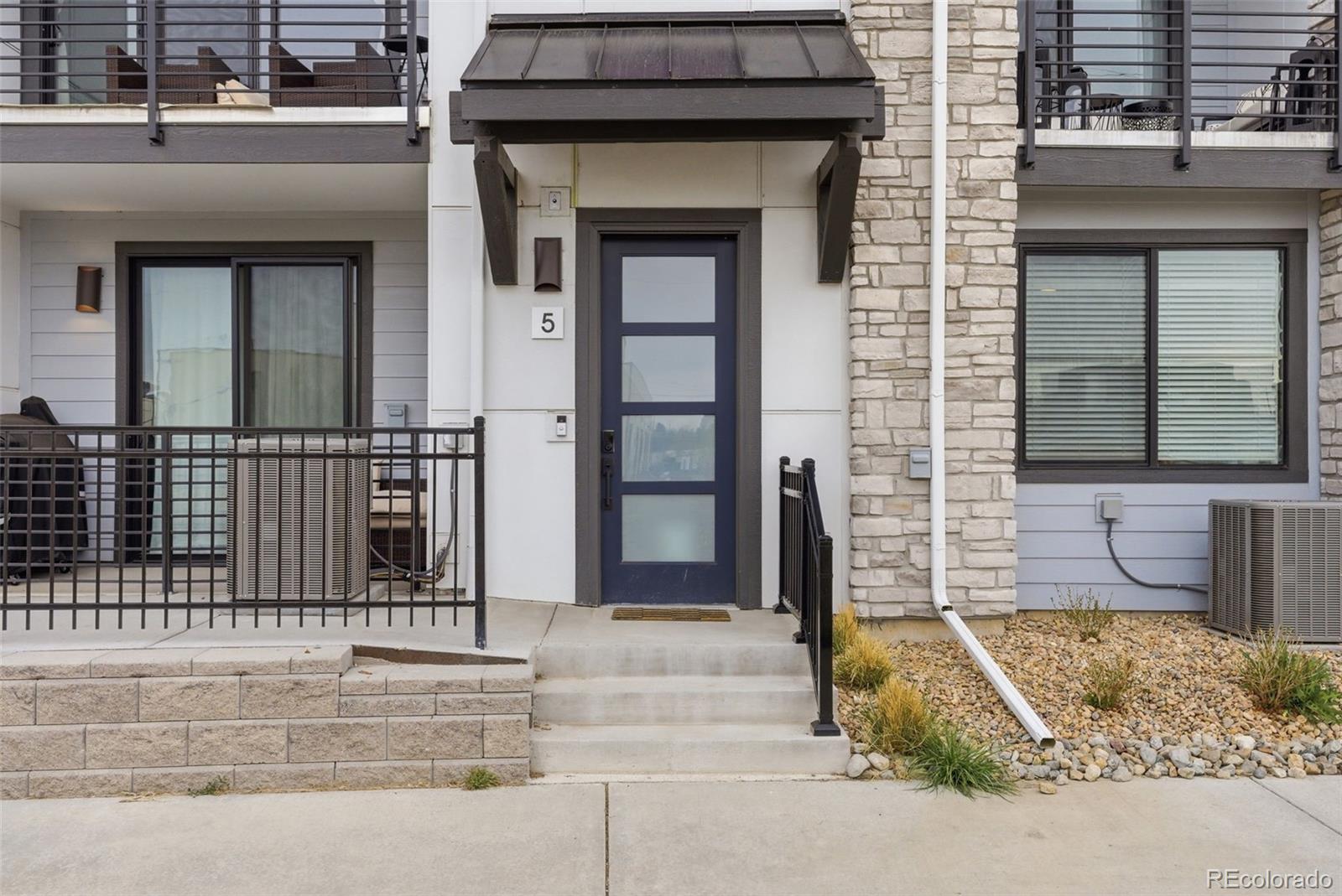MLS Image #39 for 2048 s holly street,denver, Colorado