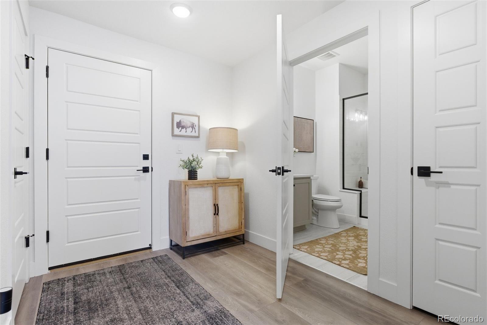MLS Image #9 for 2048 s holly street,denver, Colorado