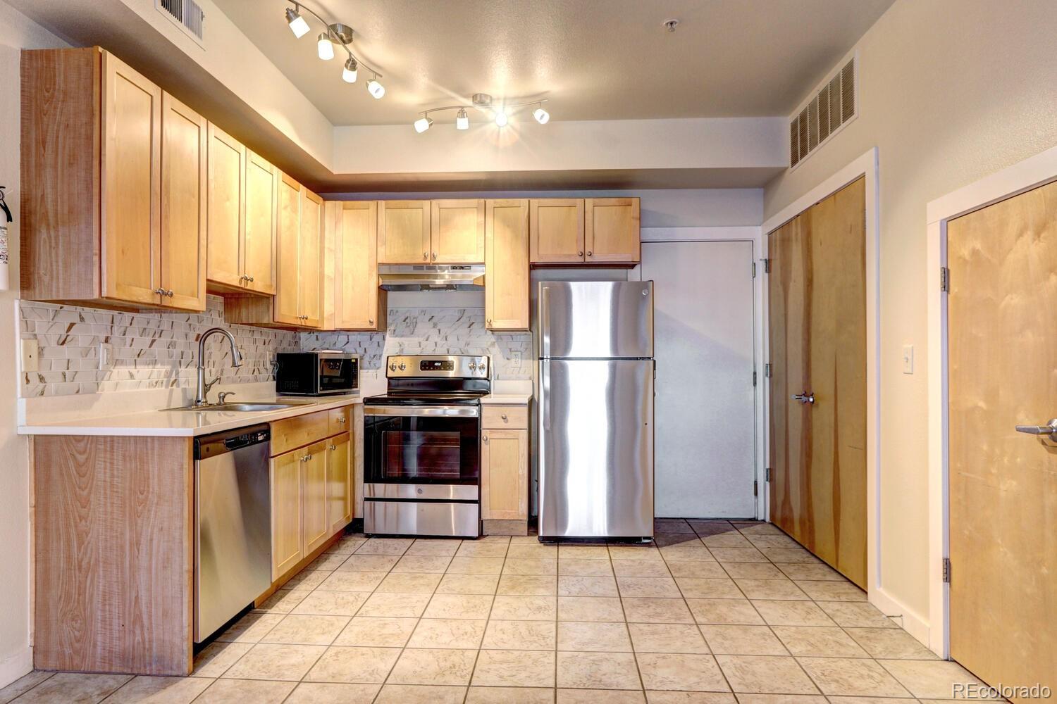 MLS Image #8 for 3244  foundry place,boulder, Colorado